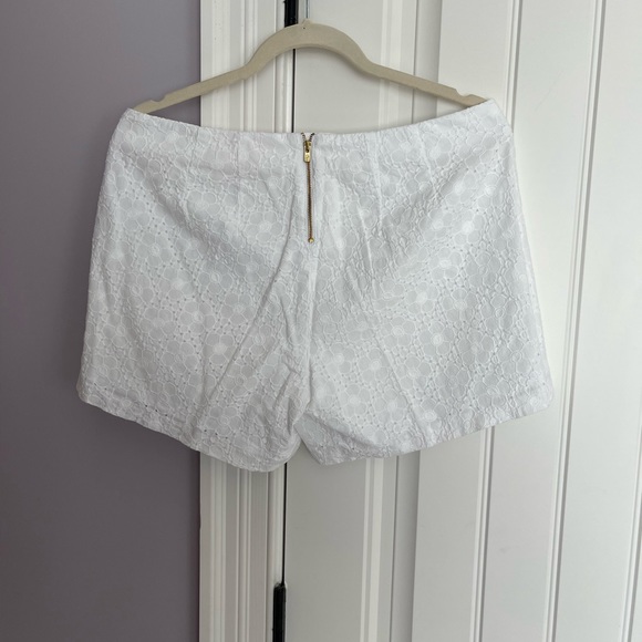 Lily island lace shorts - Picture 3 of 3